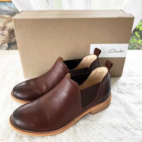 clarks edenvale page dark tan leather